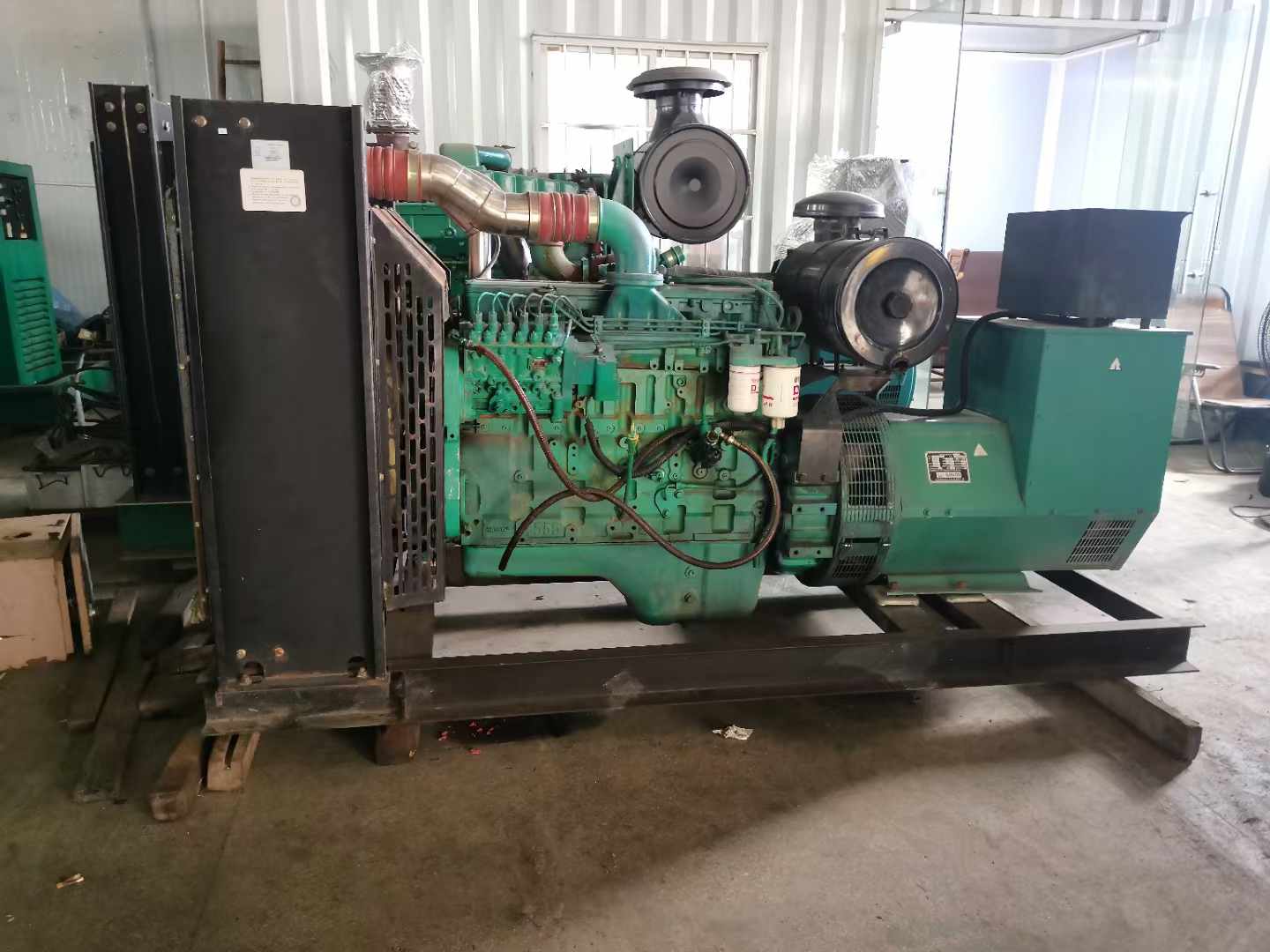 肥东发电机租赁如何确定电缆的承载电流是否在安全范围内？