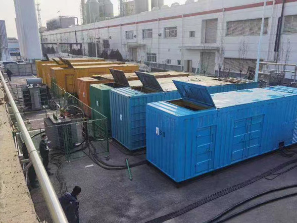 肥东380V和690V电压的电缆线相同吗？