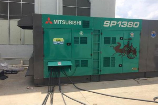 肥东为什么有些柴油发电机组的输出电压可以调节？