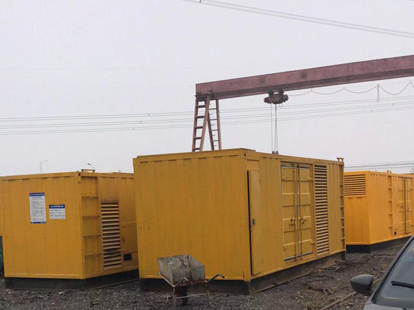 肥东100kw柴油发电机组每小时油耗？