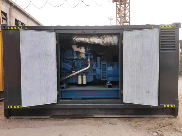 肥东柴油发电机组的电瓶应该如何选择？